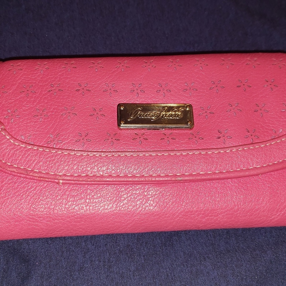 Grace Adele wallet